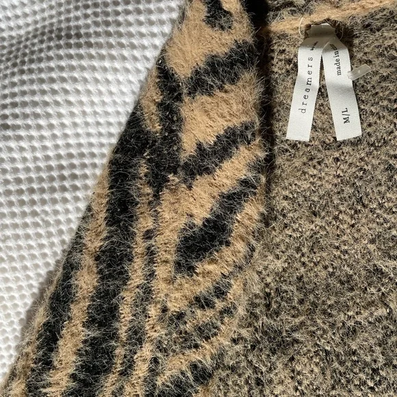 Zebra Print Open Front CardiganNWOT - Picture 2 of 6